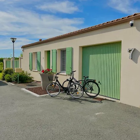 Holiday home La Maison Du Bonheur *